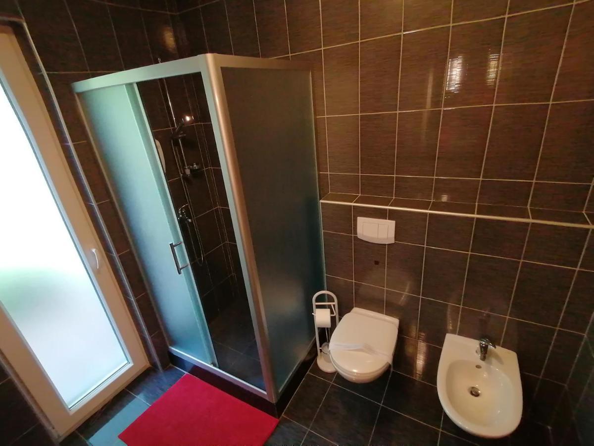 The Forest House Krk 1 Kras ภายนอก รูปภาพ