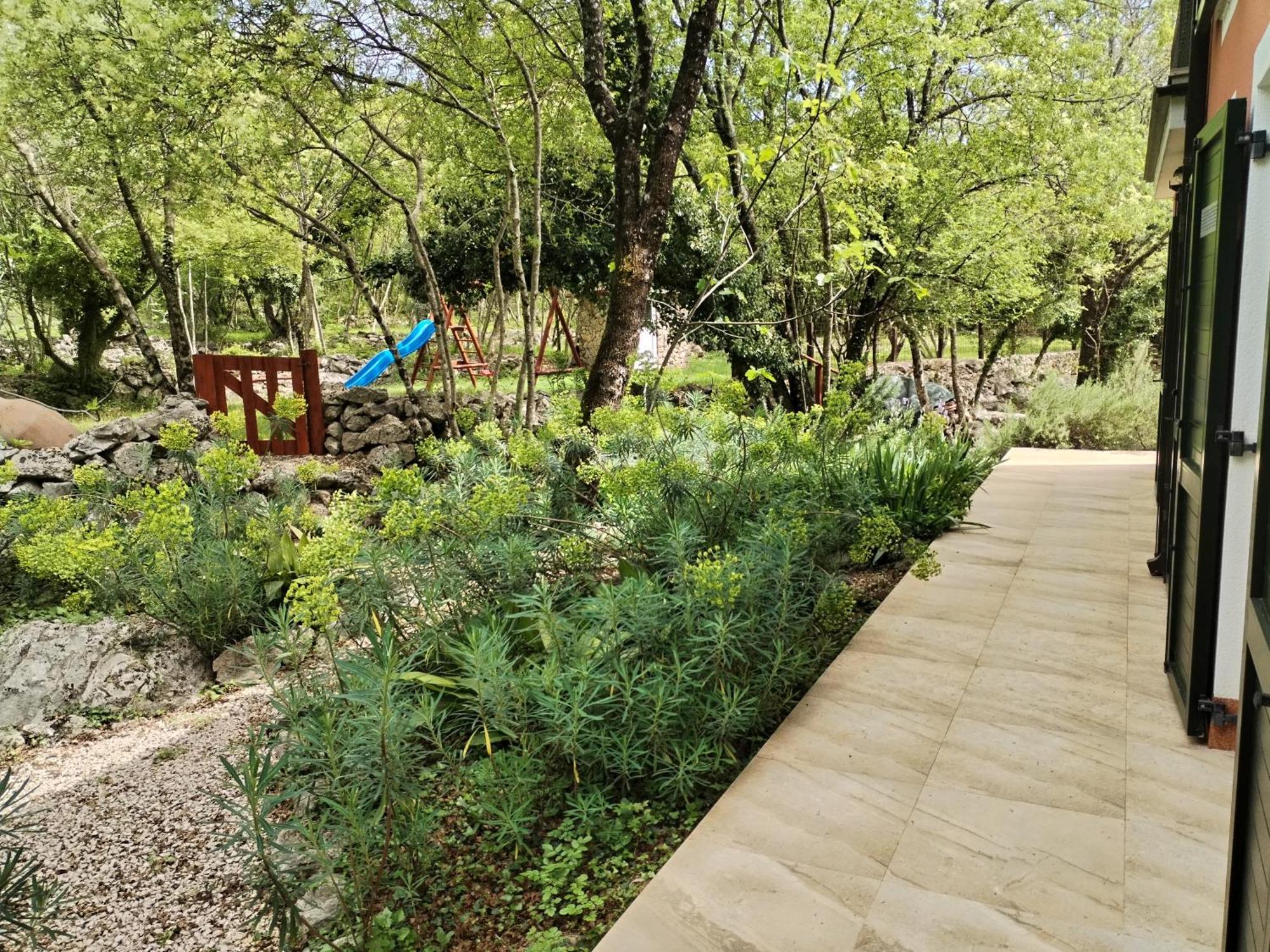 The Forest House Krk 1 Kras ภายนอก รูปภาพ